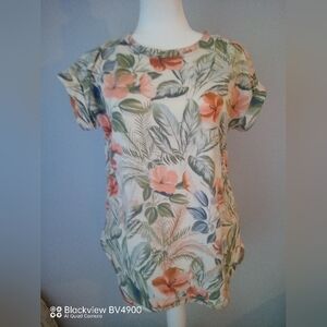 Cupio pretty floral top - crew neck - cap sleeves - size smal